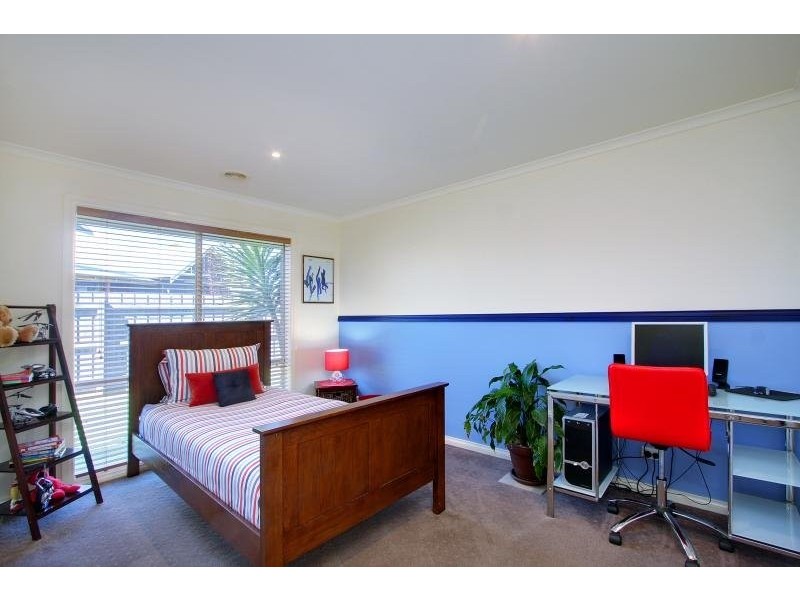 6 Chateaux Close, Mount Martha VIC 3934