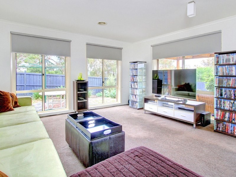 13 Garo Cres, Mount Martha VIC 3934