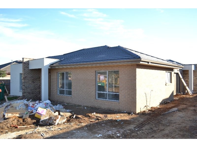 UNIT 1 21 GREEN ISLAND AVENUE, Mount Martha VIC 3934