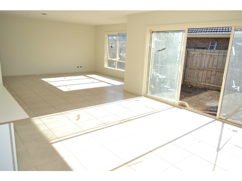 UNIT 9 21 GREEN ISLAND AVENUE, Mount Martha VIC 3934