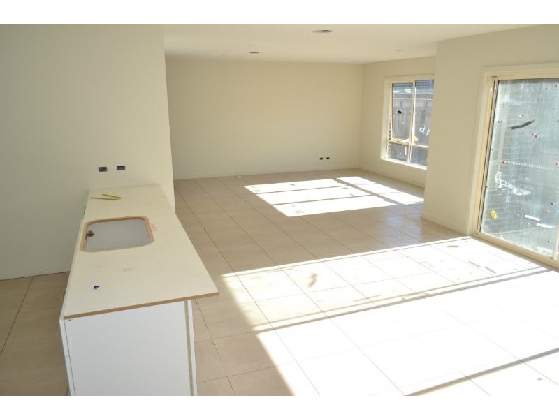 UNITS 1 TO 10 21 Green Island Avenue, Mount Martha VIC 3934