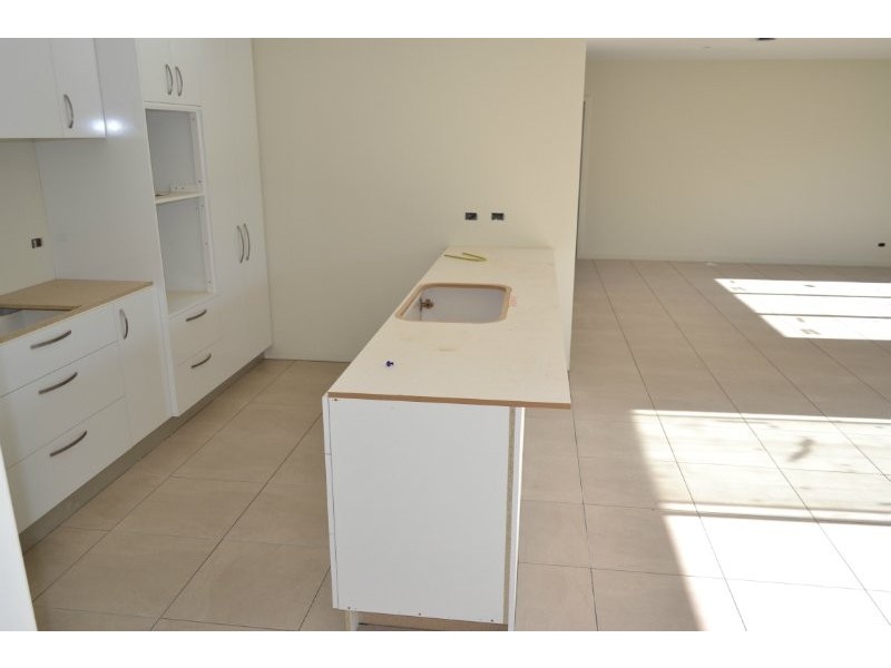 UNITS 1 TO 10 21 Green Island Avenue, Mount Martha VIC 3934