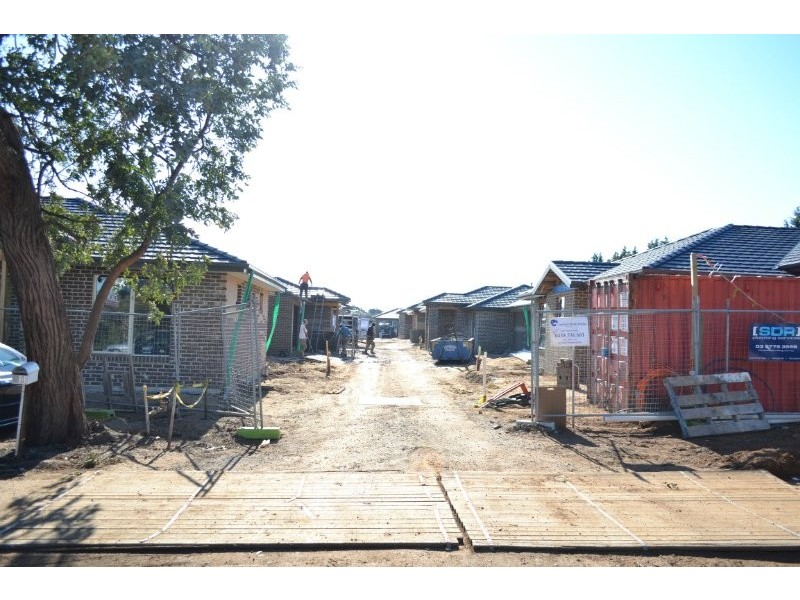 UNITS 1 TO 10 21 Green Island Avenue, Mount Martha VIC 3934