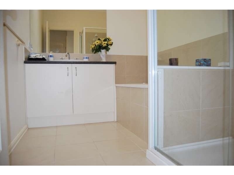 2, 17 Neptune Street, Mornington VIC 3931