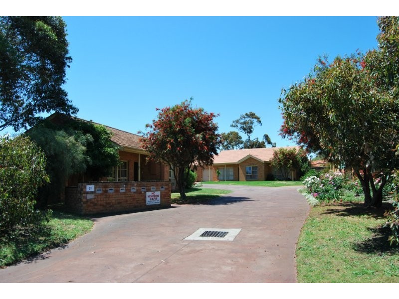 7/21 Lucerne Avenue, Mornington VIC 3931