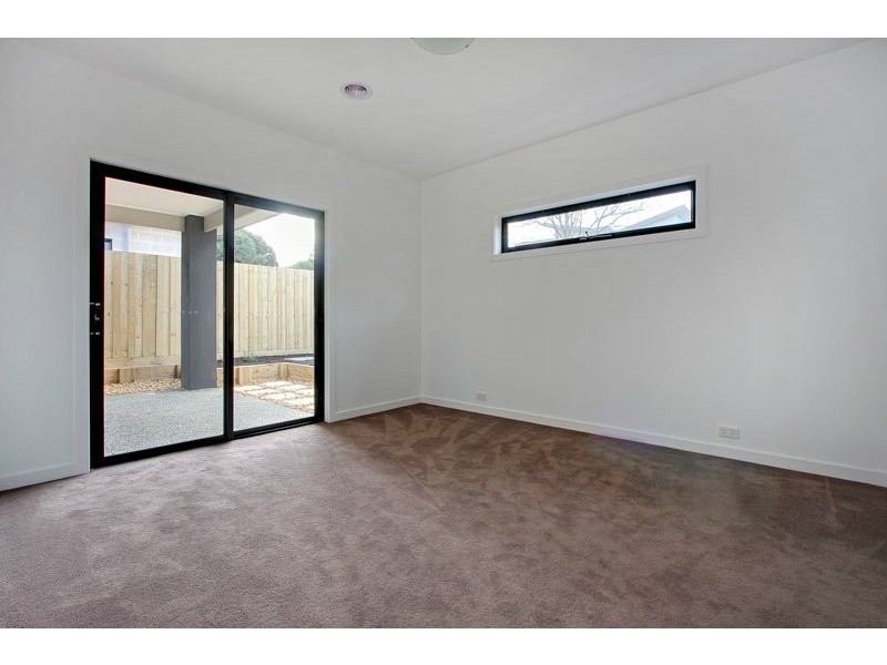 16 Iluka Place, Mornington VIC 3931