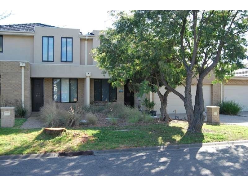 9 Seacombe Street, Dromana VIC 3936