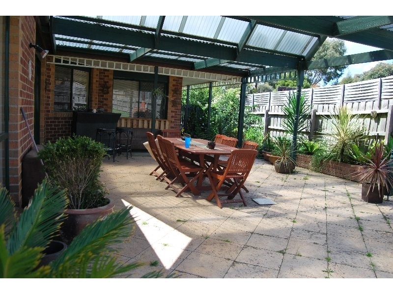 17 Baystone Court, Mount Martha VIC 3934