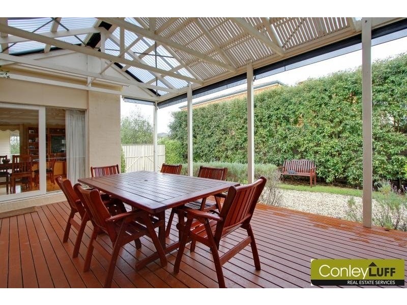 9 Meridian Way, Mornington VIC 3931