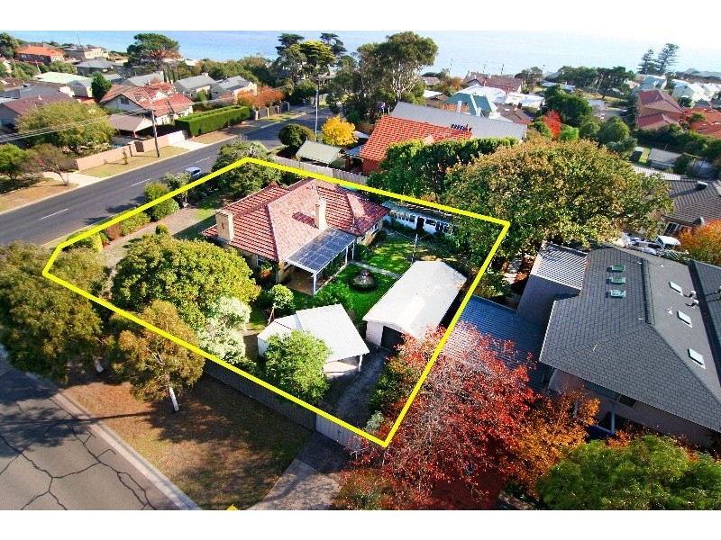 19 Wilsons Road, Mornington VIC 3931