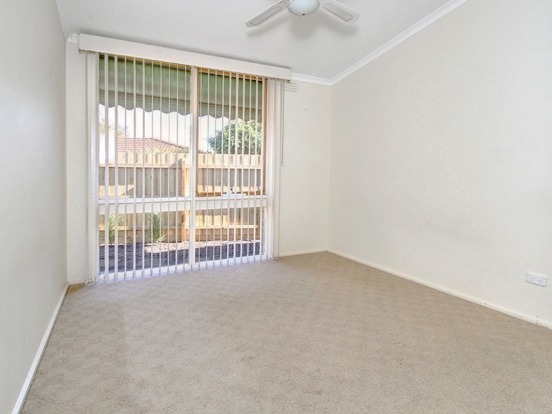 25 Van Ness Avenue, Mornington VIC 3931