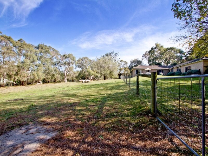 21 Vista Court, Somerville VIC 3912