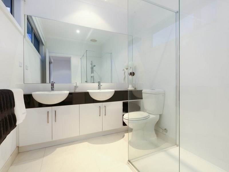 1 Perkins Street, Mornington VIC 3931