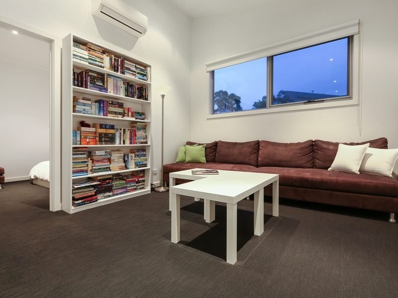 1 Perkins Street, Mornington VIC 3931