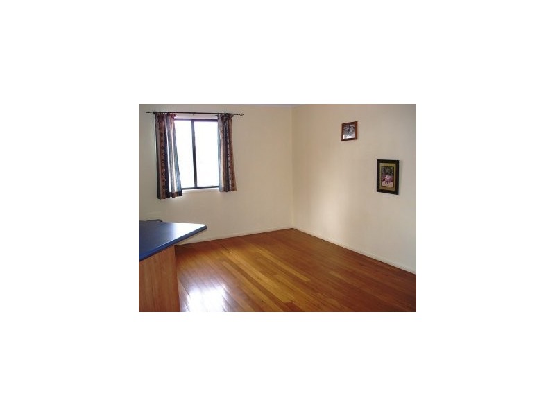 48 Malar Crescent, Nanango QLD 4615