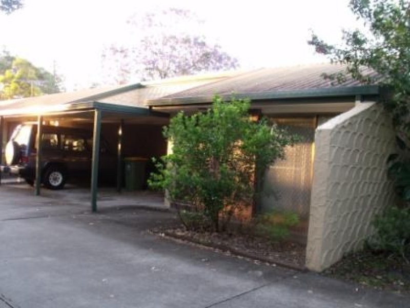 4/65 North Road, Woodridge QLD 4114