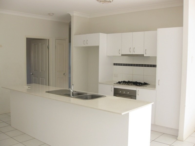 27 Wright Avenue, Redbank Plains QLD 4301