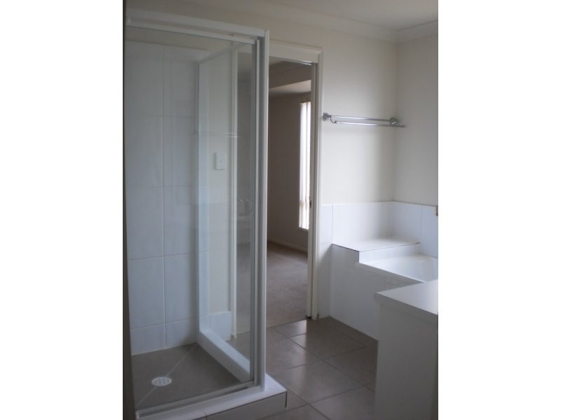 Collingwood Park QLD 4301