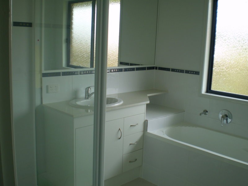 53 Oakey Flat Road, Morayfield QLD 4506