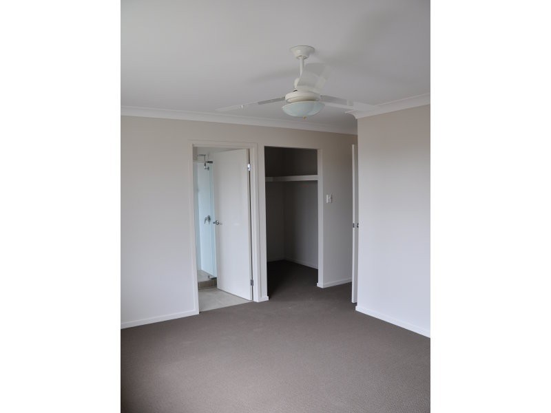 19 Peacherine Circuit, Bellmere QLD 4510