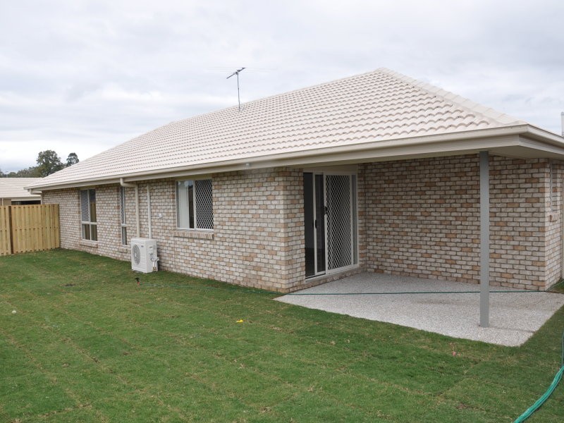 19 Peacherine Circuit, Bellmere QLD 4510