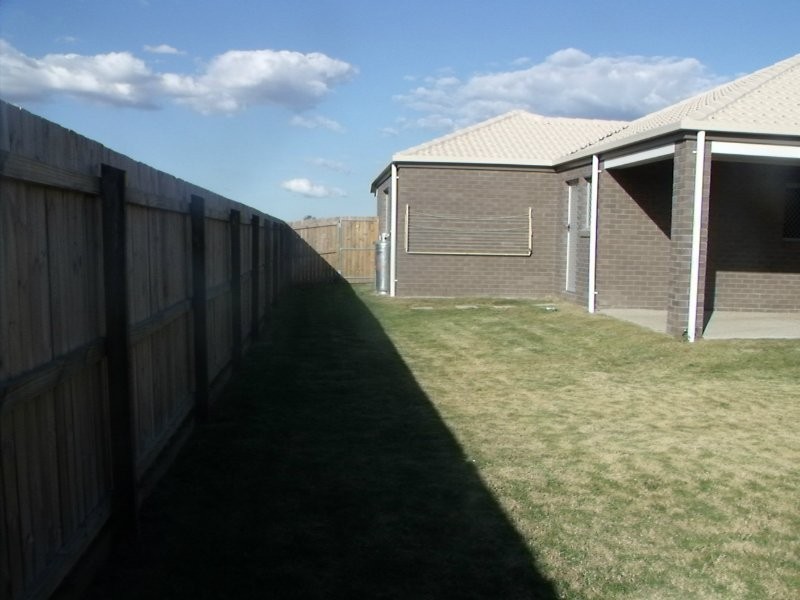 North Booval QLD 4304