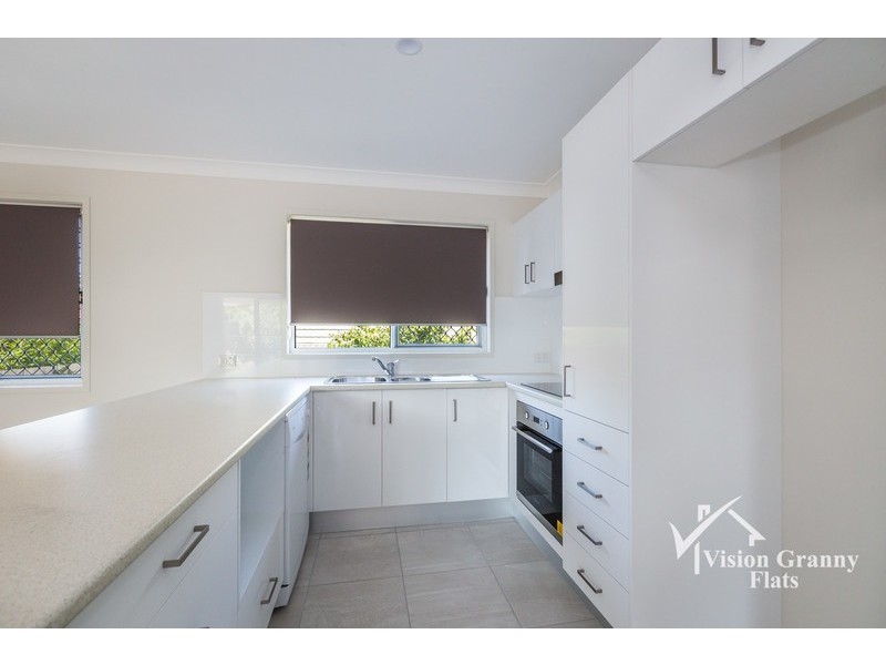 2/4 Cathryn Court, Collingwood Park QLD 4301