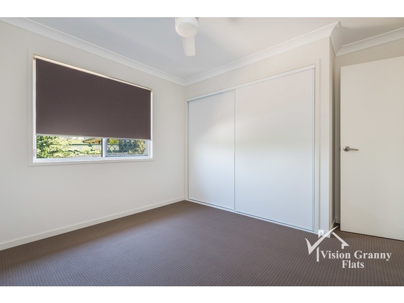 2/4 Cathryn Court, Collingwood Park QLD 4301