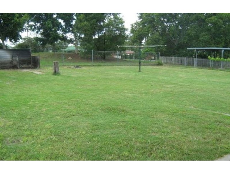 18 King Street, Dinmore QLD 4303