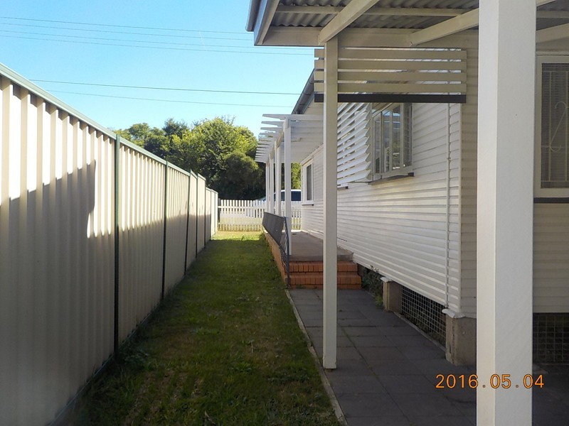 72 Cole Street, Silkstone QLD 4304