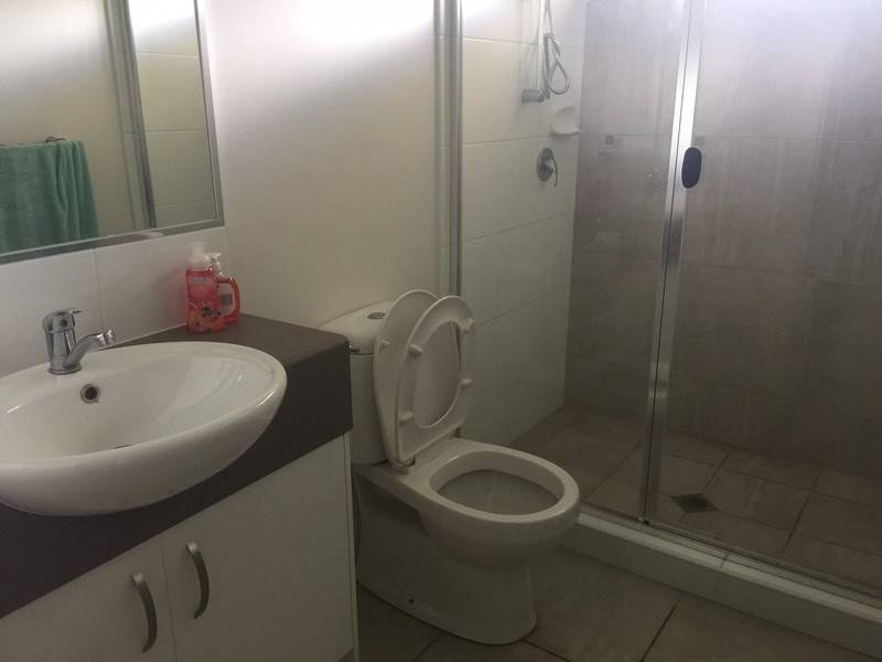 2/4 Sovereign Close, Brassall QLD 4305