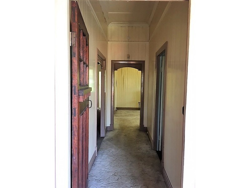 21 Lawrence Street, North Ipswich QLD 4305