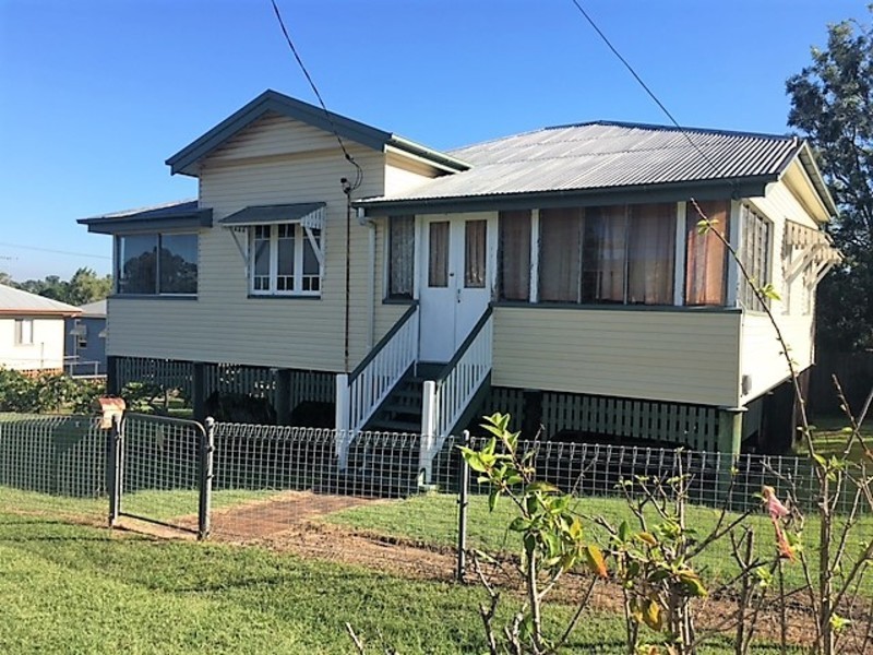 21 Lawrence Street, North Ipswich QLD 4305