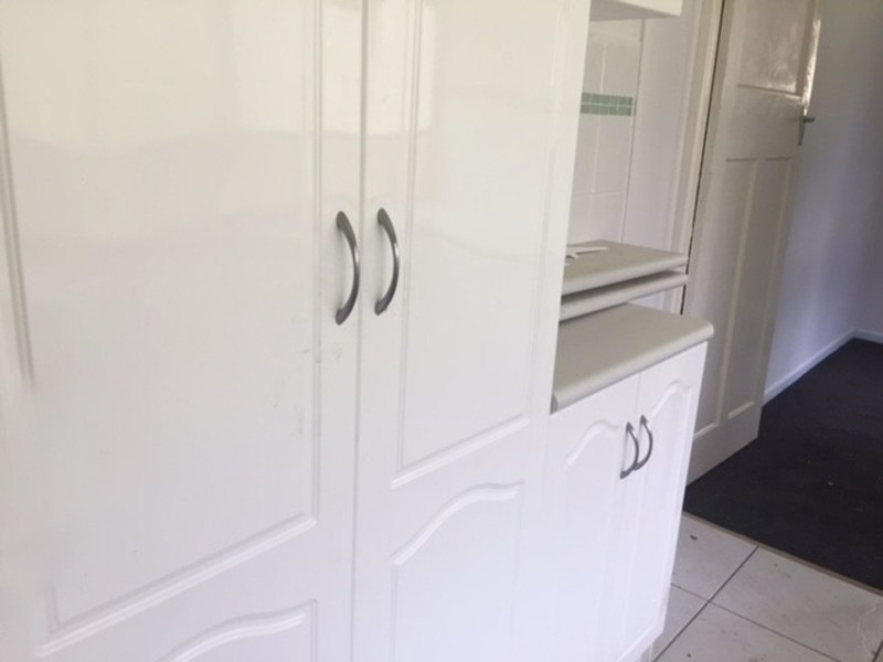 8 Burton Street, North Booval QLD 4304