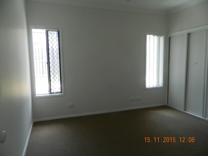 5 Raleigh Place, Redbank Plains QLD 4301