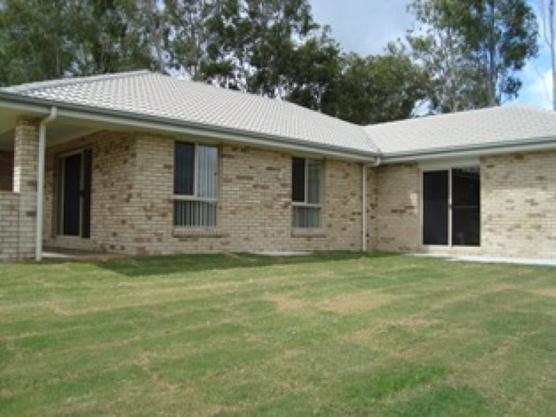 18 Karen Court, Redbank Plains QLD 4301