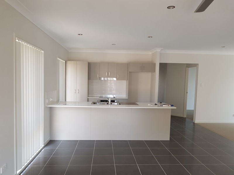 31 Essington Mews, Leichhardt QLD 4305