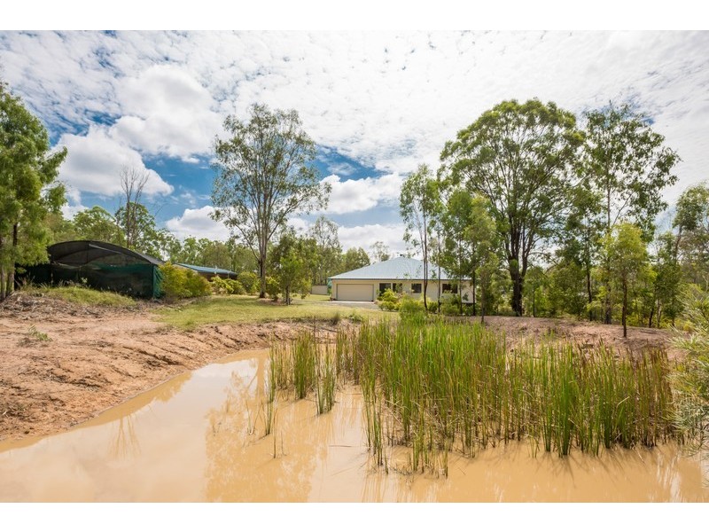 99 Fairway Drive, Kensington Grove QLD 4341