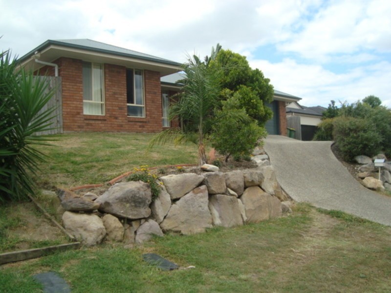 3 Josh Court, Flinders View QLD 4305