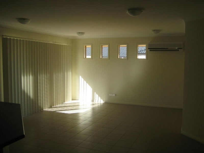 3 Josh Court, Flinders View QLD 4305