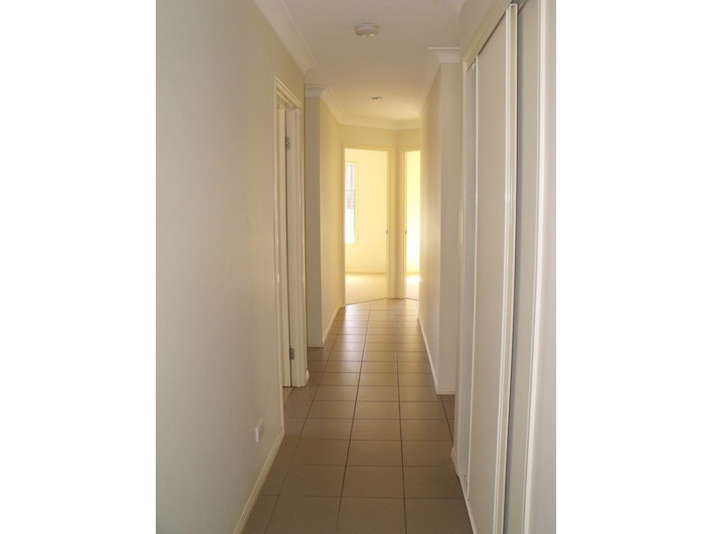 3 Josh Court, Flinders View QLD 4305