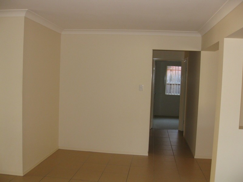 6 Shelley Avenue, Mount Warren Park QLD 4207