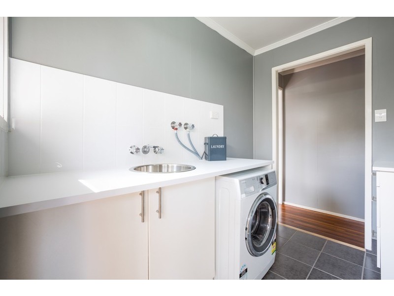 28 Mornington Crescent, One Mile QLD 4305