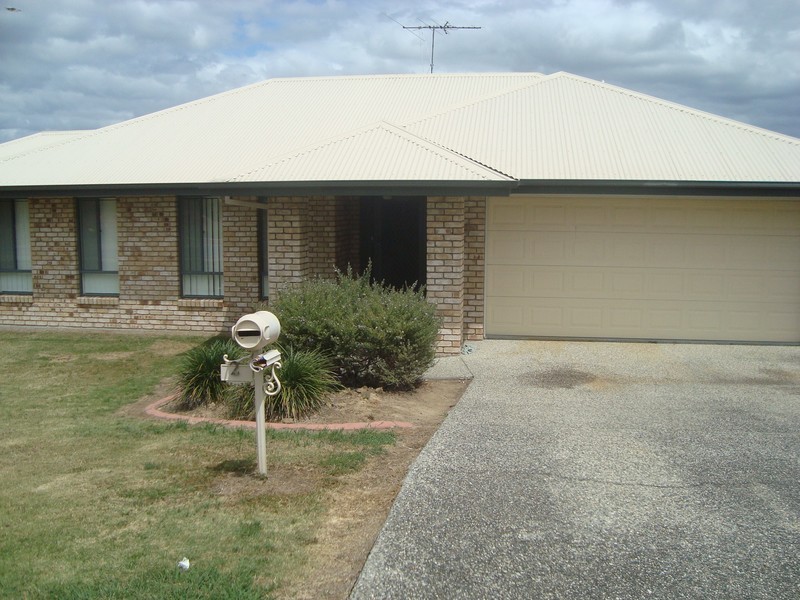 2 Campbell Court, Redbank Plains QLD 4301