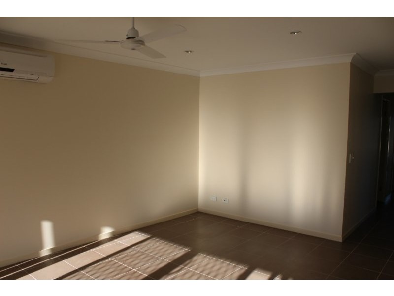 6 Schroeder Street, Yarrabilba QLD 4207