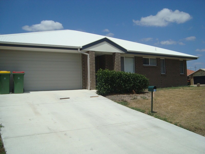44 Wattle Crescent, Raceview QLD 4305