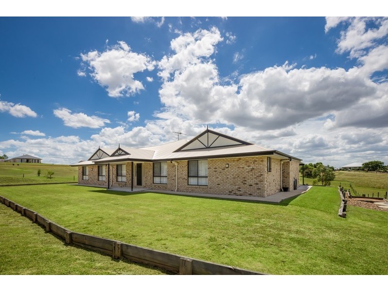 3 Braeside Court, Boonah QLD 4310