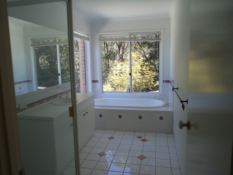 6 Earle Court, Tallai QLD 4213