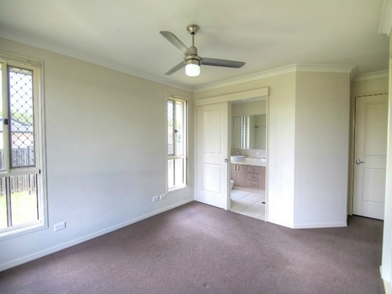 7 Ronayne Circuit, One Mile QLD 4305