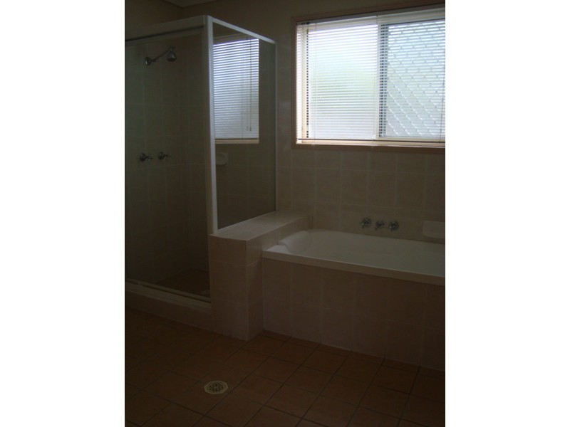 Meadowbrook QLD 4131